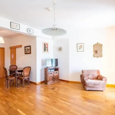 Sky Vista - Beautiful Marina Views Apartment Albufeira